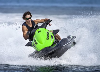 location jetski bateaux